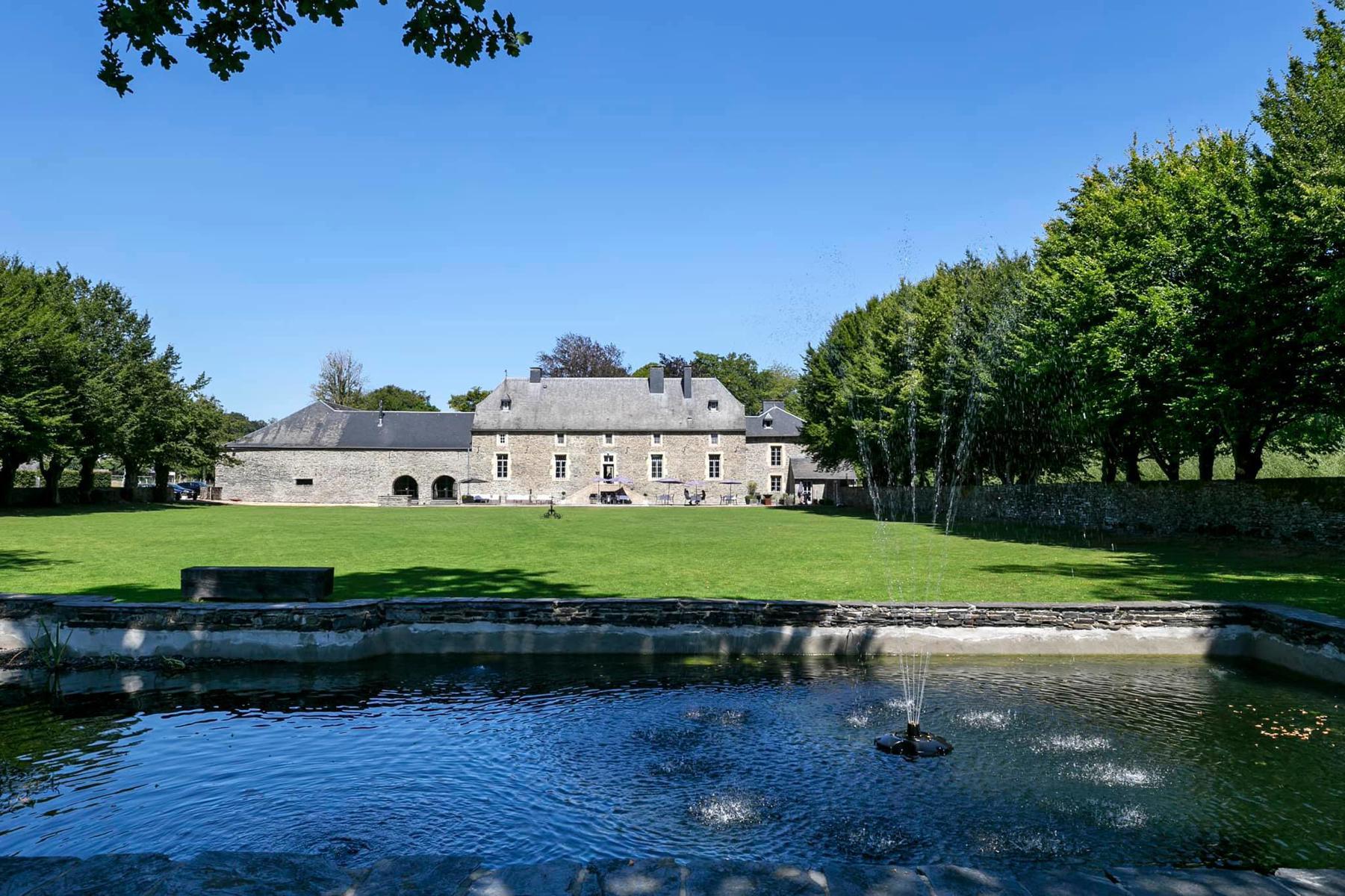 Kasteel te koop in Neufchateau