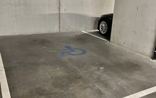 Binnenstaanplaats te huur in Gent