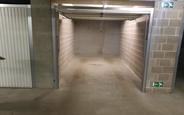 Gesloten garagebox te huur in Gent