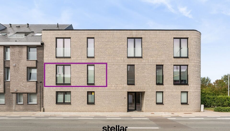 Ruim 1-slaapkamerappartement met terras in Ename

Op zoek naar een ruim en comfortabel appartement op een aangename locatie? Dit verzorgde 1-slaapkamerappartement in Ename biedt een mooie combinatie van ruimte, comfort en een praktische indeling.

Het app