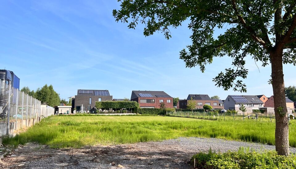 Bouwgrond te koop in Kruishoutem