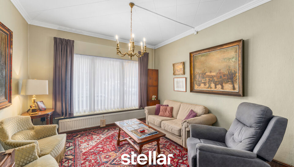 Ruime rijwoning met tuin in Wondelgem

Deze ruime rijwoning, gelegen in de Sint-Markoenstraat 9 te Wondelgem, biedt heel wat potentieel en is ideaal voor wie op zoek is naar een aangename gezinswoning met voldoende ruimte en uitbreidingsmogelijkheden.

Bi