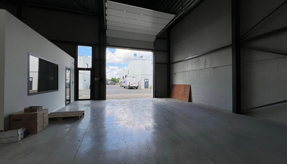 Kmo-unit te huur in Nazareth