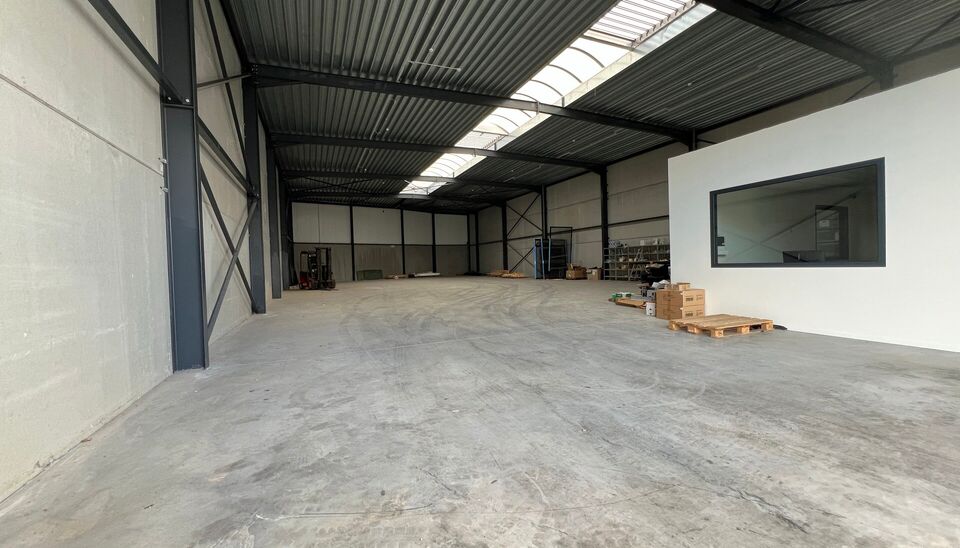 Kmo-unit te huur in Nazareth